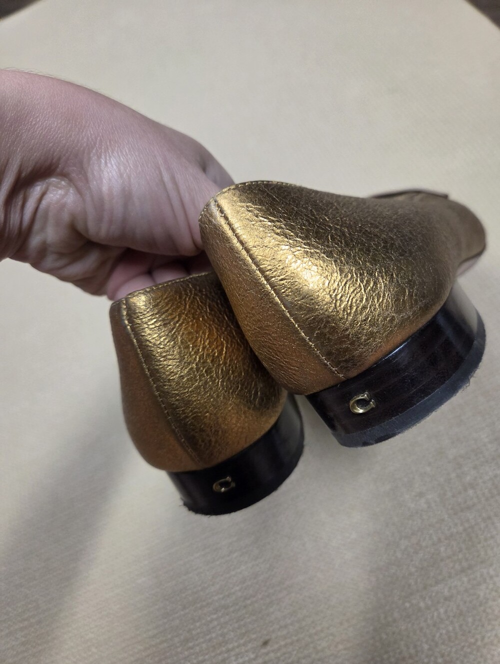Coach Naomi Metallic Gold Copper Leather Pointed Toe Penny Loafers Size 8 - Picture 6 of 8